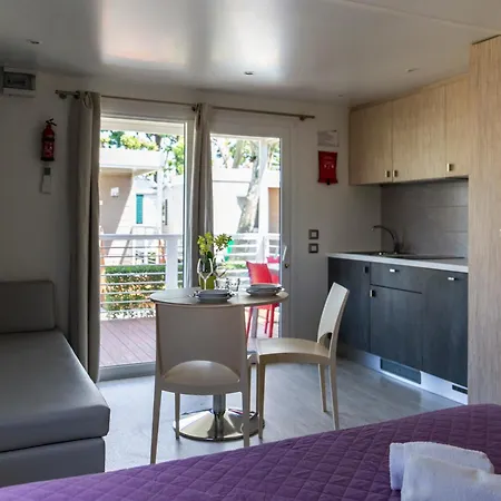 Rose Camping Dormelletto