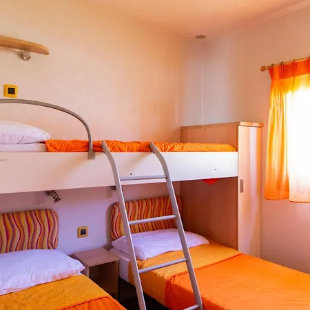 Rose Camping Dormelletto