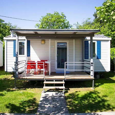 玫瑰度假营 营地