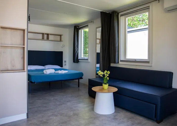 营地 玫瑰度假营 2*