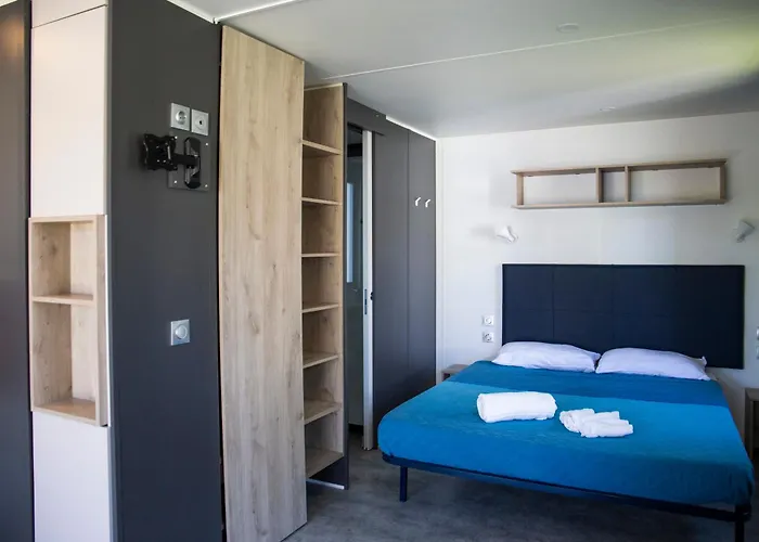 Rose Parque de Campismo 2*