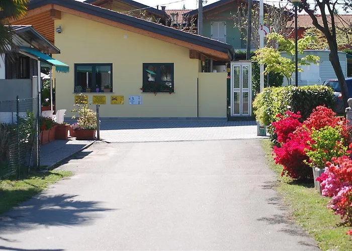 营地 玫瑰度假营 2*