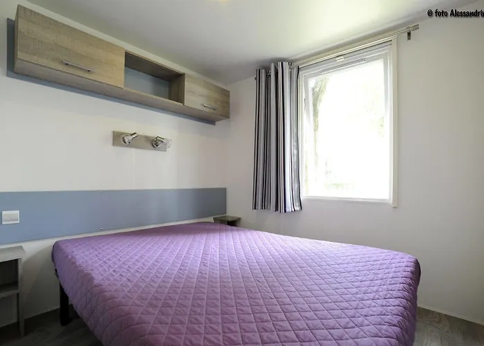 Rose Parque de Campismo 2*